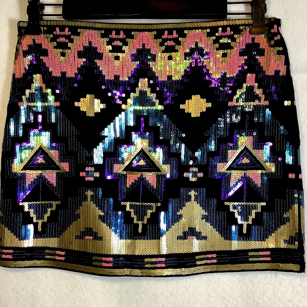 Express Black Sequin Aztec MIni Skirt Size XS